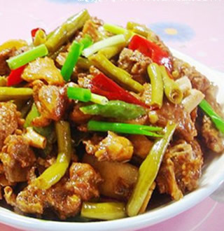 酸豆角燒鴨的做法 酸豆角燒鴨的做法