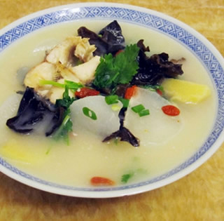 黑魚白蘿卜湯的做法 黑魚白蘿卜湯的做法