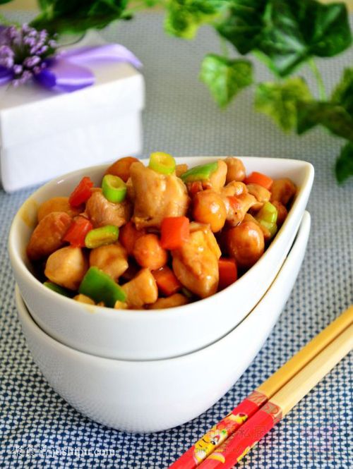 ������ζ�ĸ�����m���u�������� www.sk010.cn