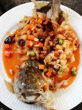 �����~������