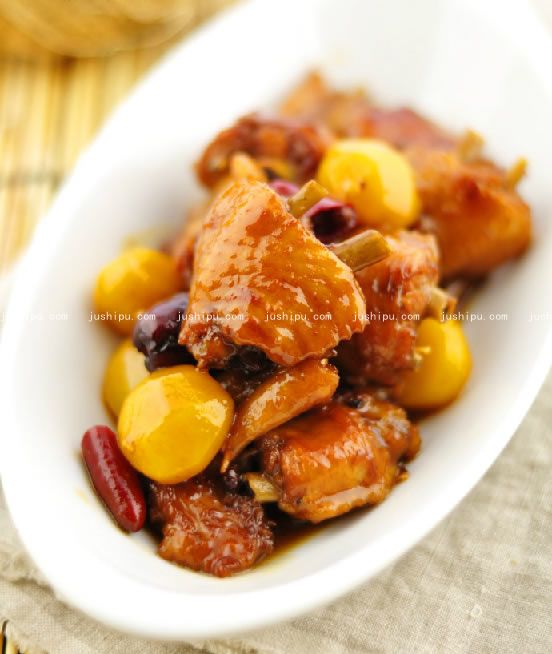 栗子燒雞翅的做法 www.sk010.cn