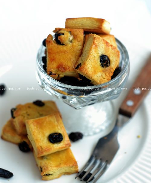 葡萄干奶酥塊的做法 www.sk010.cn