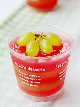 西瓜青提果凍杯的做法 西瓜青提果凍杯的做法