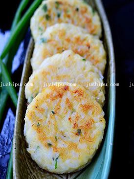 �����L�~(y��)�����