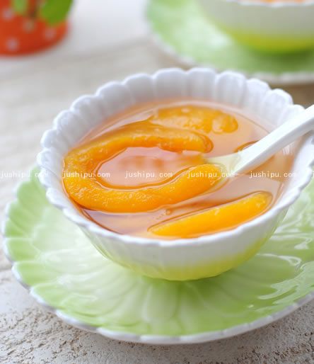 枇杷糖水的做法 www.sk010.cn