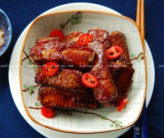 ���}�Źǵ����� www.sk010.cn