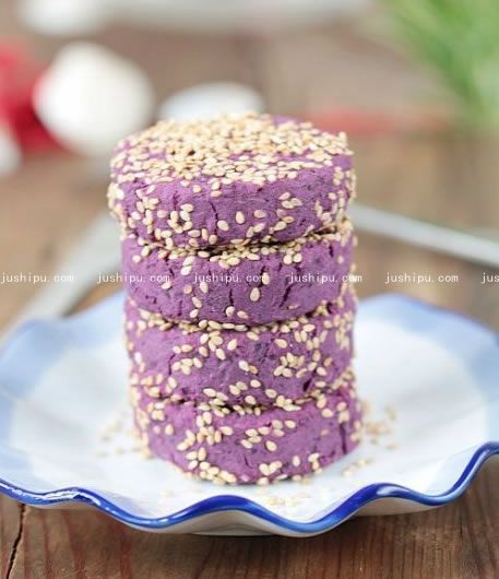 平底鍋?zhàn)鲜盹灥淖龇?www.sk010.cn