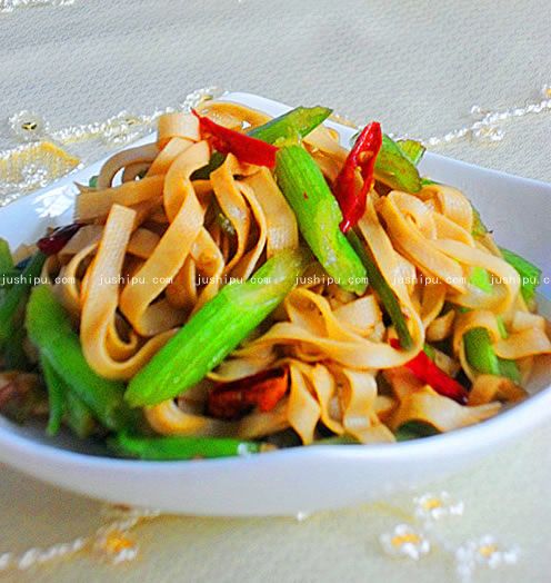 ���۳�����Ƥ������ www.sk010.cn