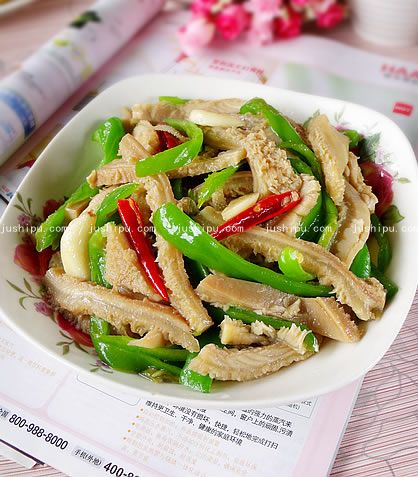 青椒炒牛肚的做法 www.sk010.cn