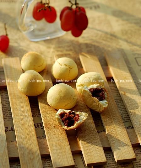 豆沙蛋奶小饅頭的做法 www.sk010.cn