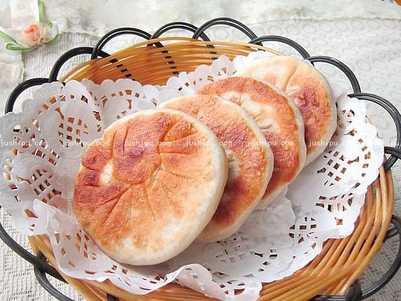 酸菜豬肉餡餅的做法 www.sk010.cn