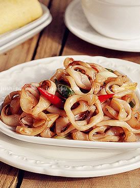 辣炒魷魚(yú)絲的做法 辣炒魷魚(yú)絲的做法