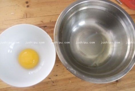 草莓焦糖松餅的做法 www.sk010.cn