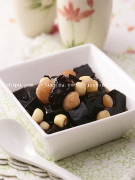 �ϗ��A����ɲݵ�����