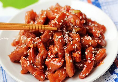 糖醋焦嫩肉段的做法 www.sk010.cn
