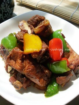 三杯排骨的做法 三杯排骨的做法