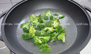 四川盆盆蝦的做法 www.sk010.cn