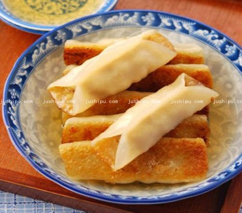 北京鍋貼的做法 www.sk010.cn