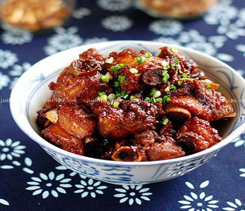 �Ƥ�Źǵ����� www.sk010.cn