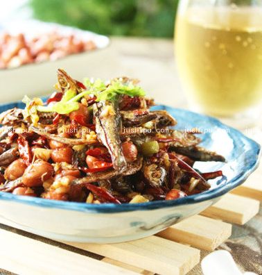 ����С�~�ɵ����� www.sk010.cn