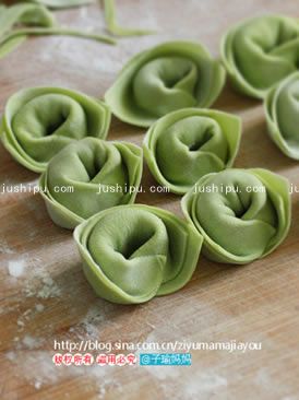 �r���J�S��ɫ���Q�����