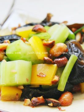 ���۰�ľ��������