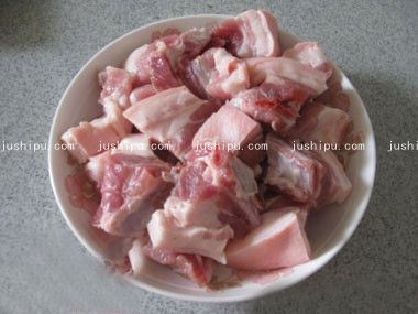 豇豆干燒肉的做法 www.sk010.cn