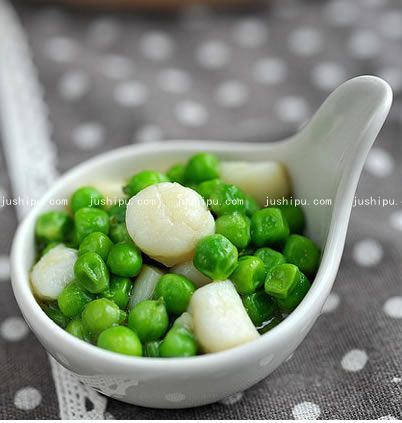 甜豆炒鮮貝的做法 www.sk010.cn