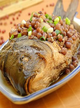 紅小豆?fàn)F鯉魚的做法 紅小豆?fàn)F鯉魚的做法