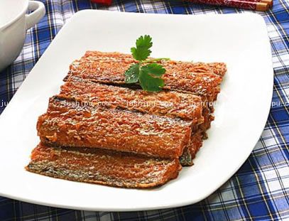 �����~������