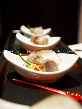 �����u������