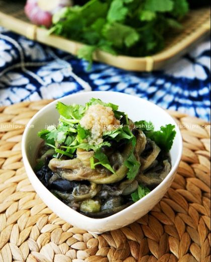 豬肉燉茄子的做法 www.sk010.cn