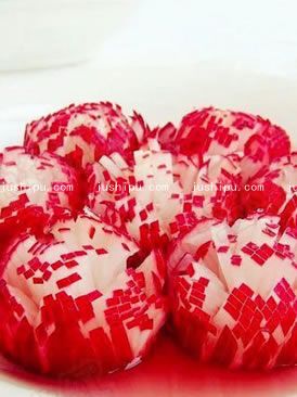 �ҳ��� �Ǵי���С�}��������