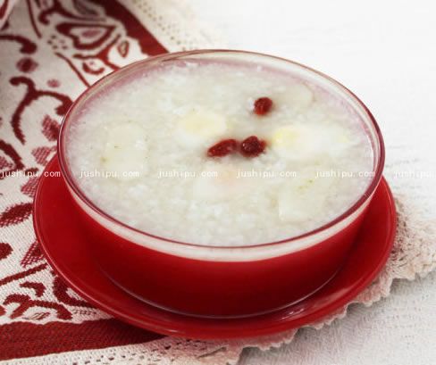 醪糟馬蹄燉蛋的做法 www.sk010.cn