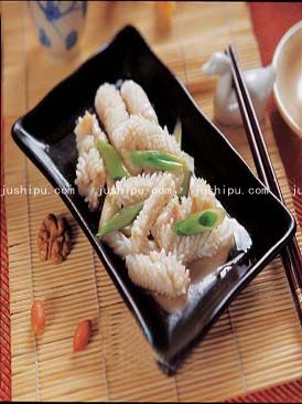 清炒魷魚卷的做法 清炒魷魚卷的做法